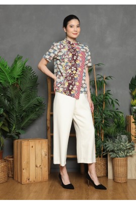 Lyne Halim Blouse Batik Dobby Janggan Lereng – Atasan Wanita Elegan Modern, BLO-8471